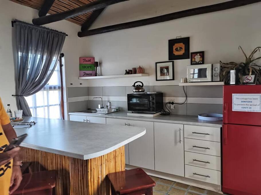Agulhas Heights Self-Catering Cottages מראה חיצוני תמונה