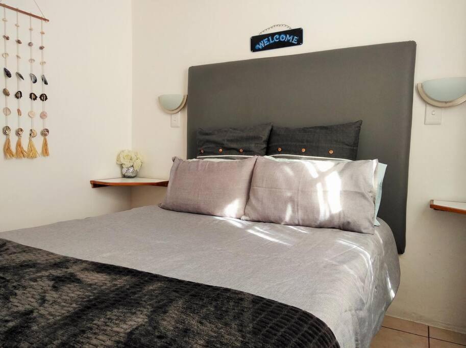 Agulhas Heights Self-Catering Cottages מראה חיצוני תמונה