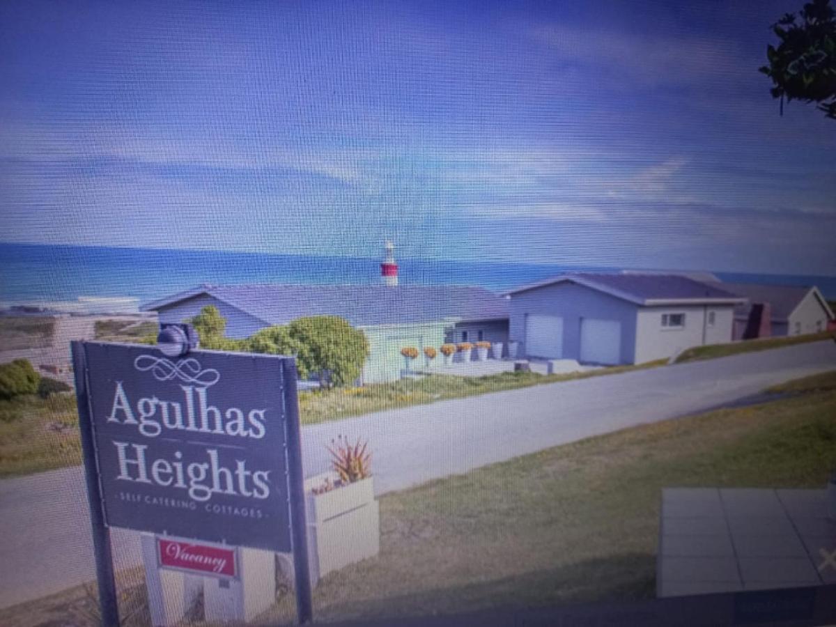 Agulhas Heights Self-Catering Cottages מראה חיצוני תמונה