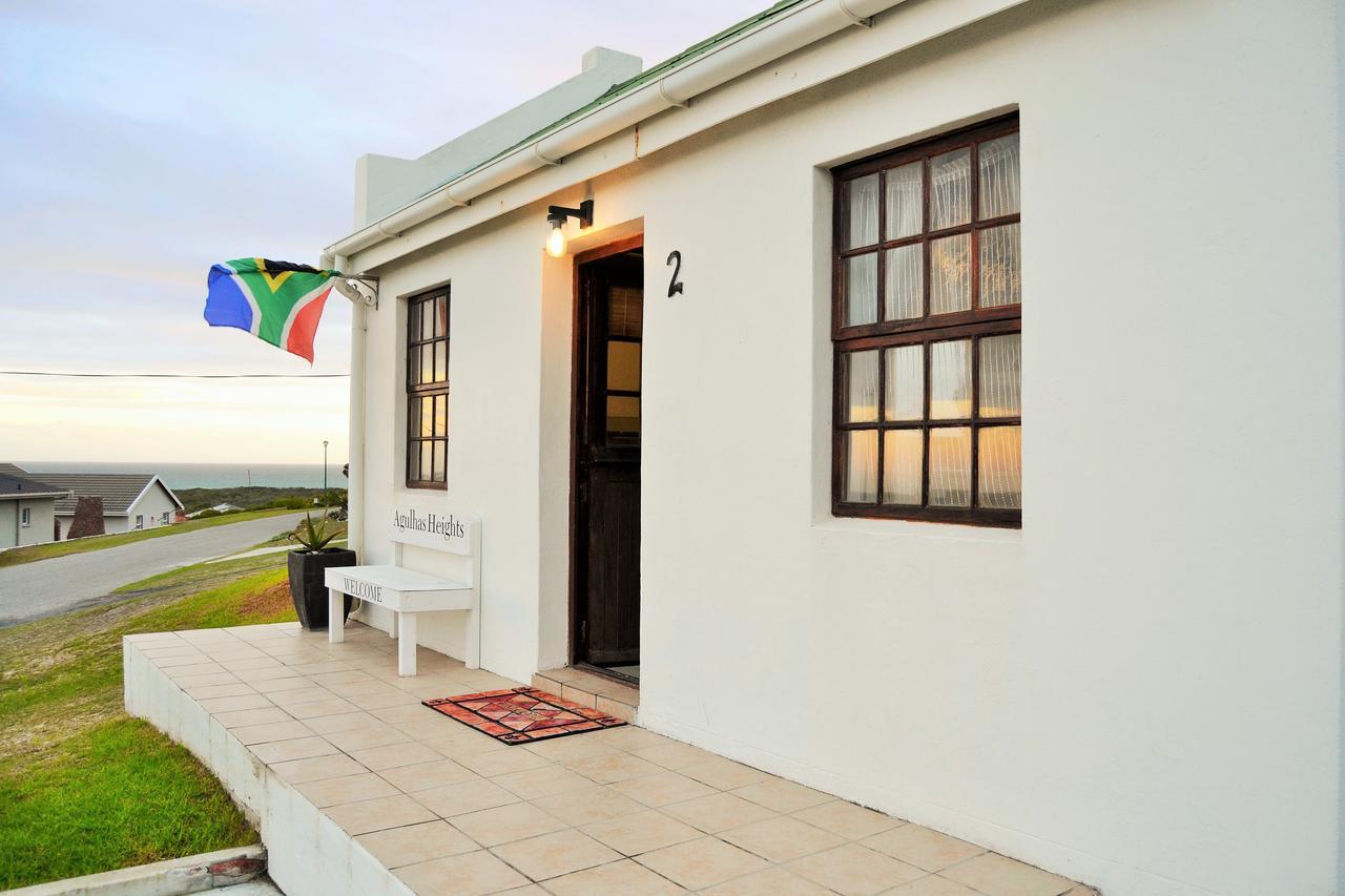 Agulhas Heights Self-Catering Cottages מראה חיצוני תמונה